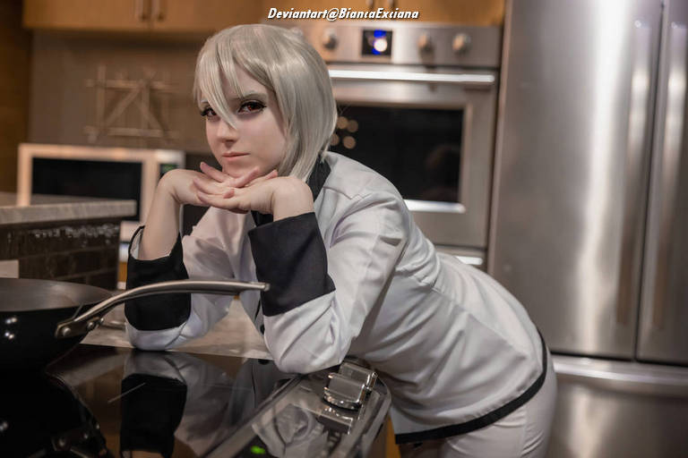 Food Wars! - Alice Nakiri (Heaven Sent Child of Molecular Gastronomy) Cosplay full length photo
