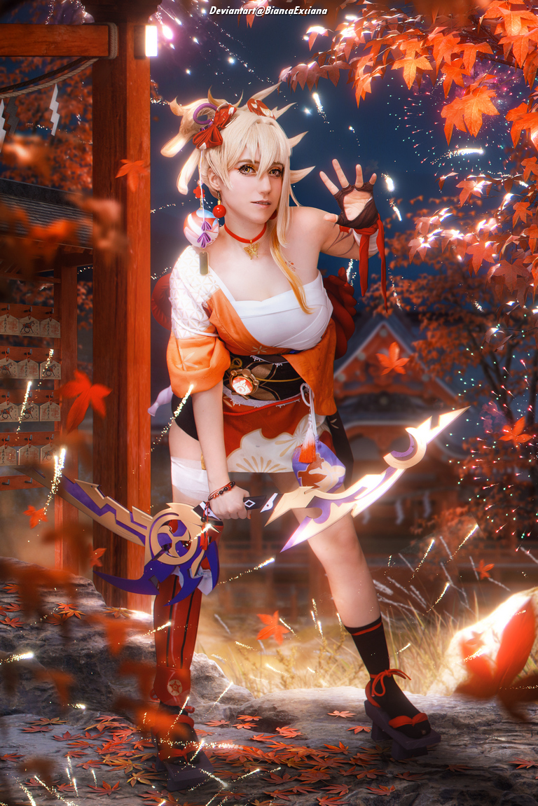 Genshin Impact - Naganohara Yoimiya (Frolicking Flames) (Goldfish Firecracker) Cosplay full body character photo