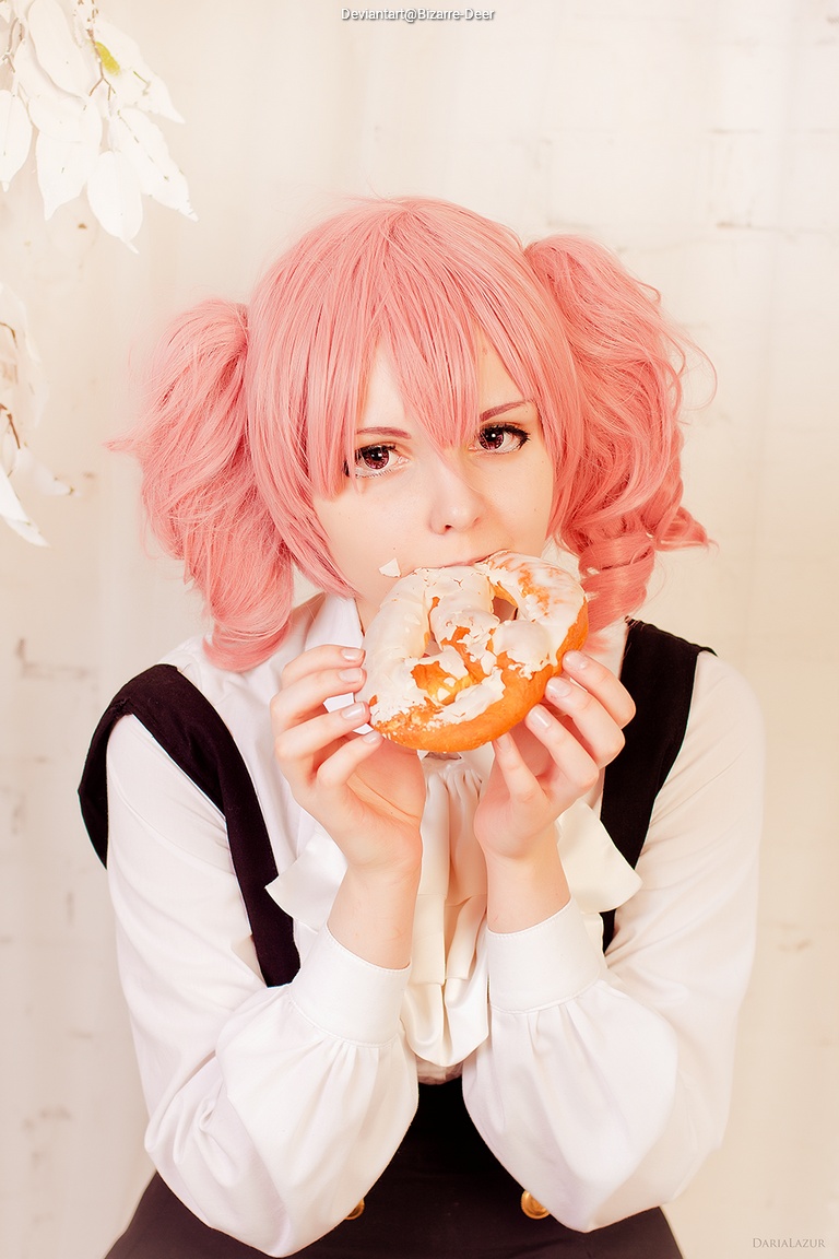 Inu x Boku SS - Karuta Roromiya Cosplay character recreation portrait