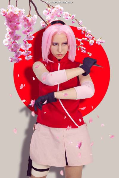 Naruto Shippuden - Sakura Haruno Cosplay