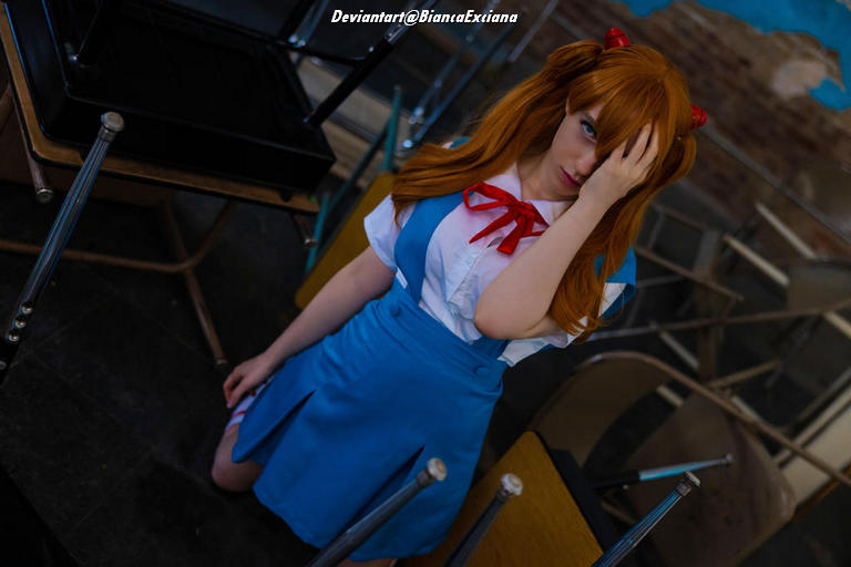 Neon Genesis Evangelion - Asuka Langley Sohryu (School) Cosplay costume showcase portrait