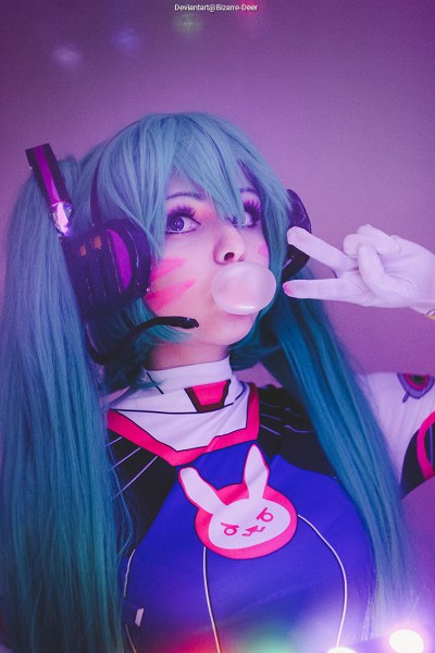 Overwatch - D.VA (Hana Song) (Hatsune Miku) Cosplay