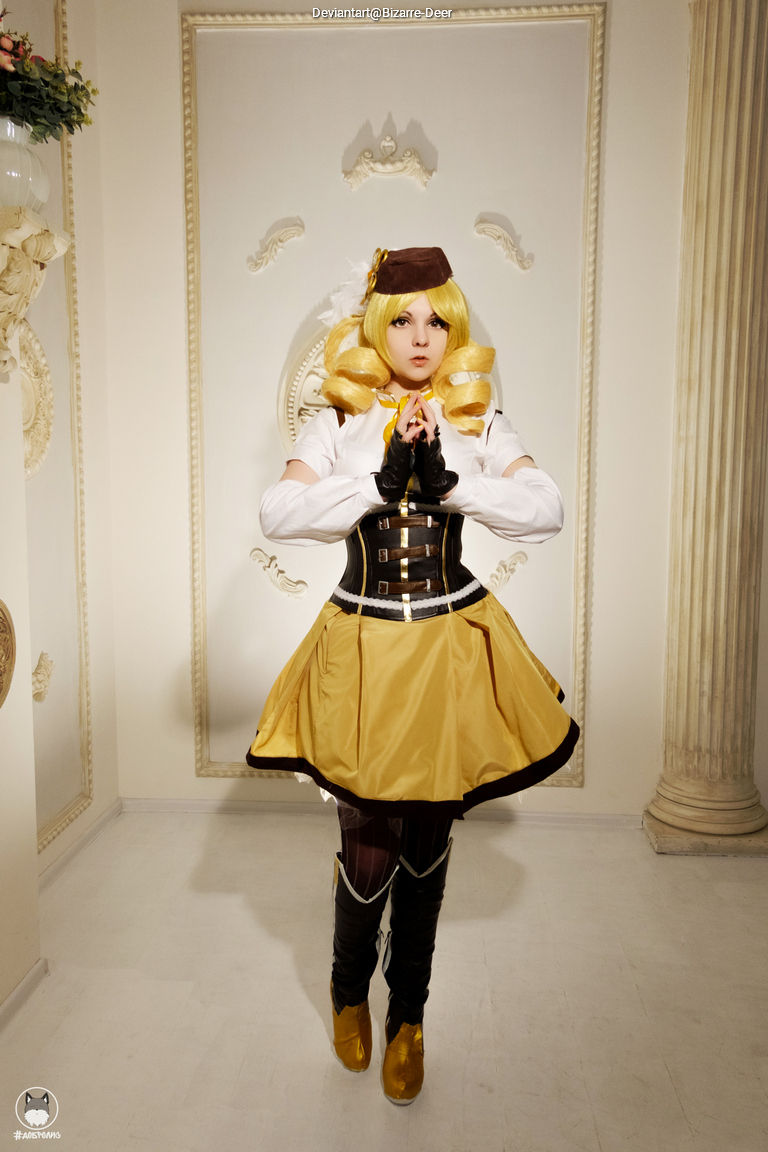 Puella Magi Madoka Magica (Madoka Magica) - Mami Tomoe Cosplay character portrait photography