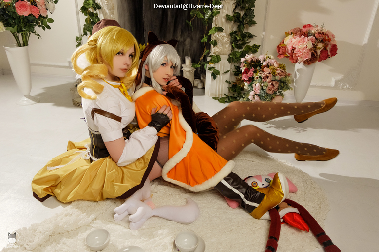 Puella Magi Madoka Magica (Madoka Magica) - Mami Tomoe & Nagisa Momoe Cosplay character costume portrait