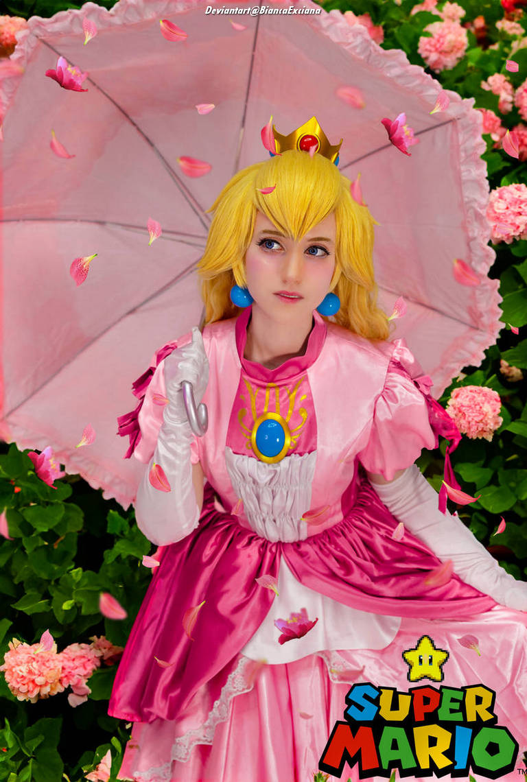 The Super Mario Bros. Movie - Princess Peach Toadstool Cosplay full length photo