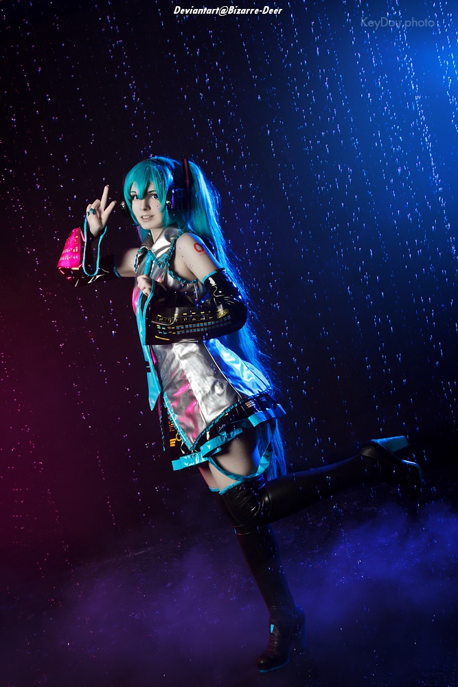 Vocaloid - Hatsune Miku Cosplay full body portrait photography