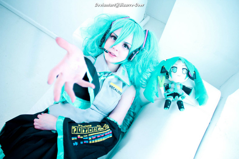 Vocaloid - Hatsune Miku Cosplay character portrait photography