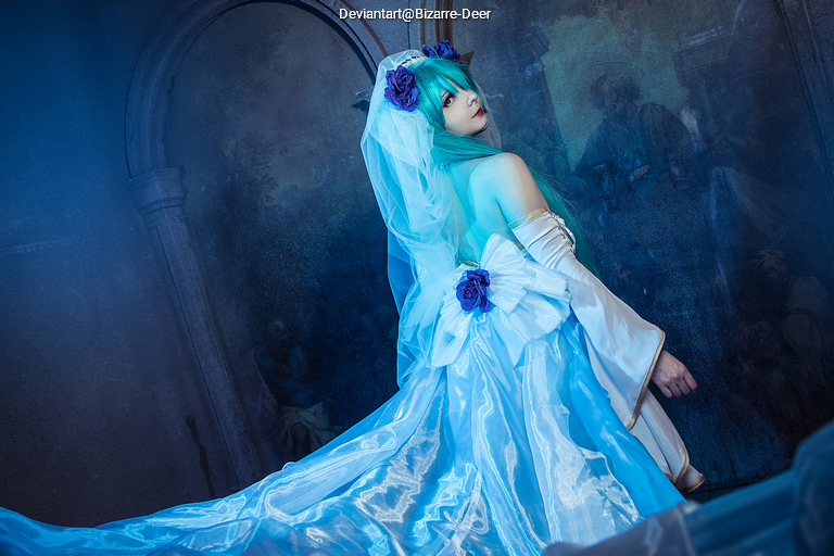 Vocaloid - Hatsune Miku (Demons Wedding) (Bride) Cosplay character portrait photography