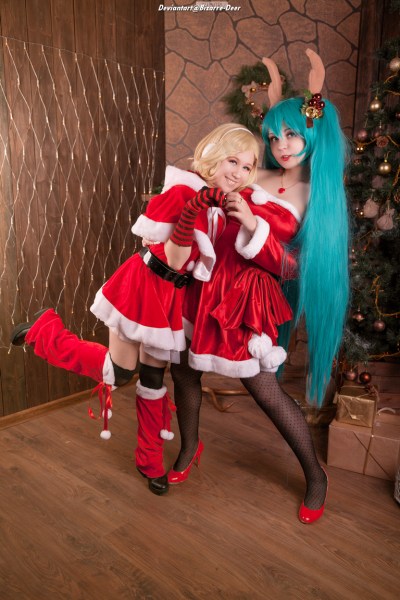 Vocaloid - Hatsune Miku & Kagamine Rin (Christmas) Cosplay