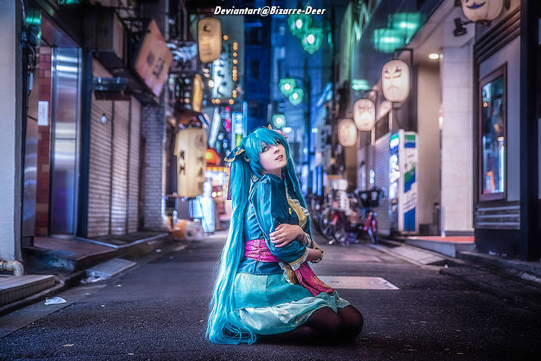 Vocaloid - Hatsune Miku (Kimono) Cosplay anime character costume photo