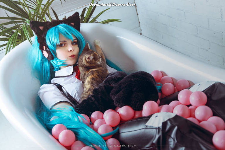 Vocaloid - Hatsune Miku (Nekomimi Switch) Cosplay full body portrait