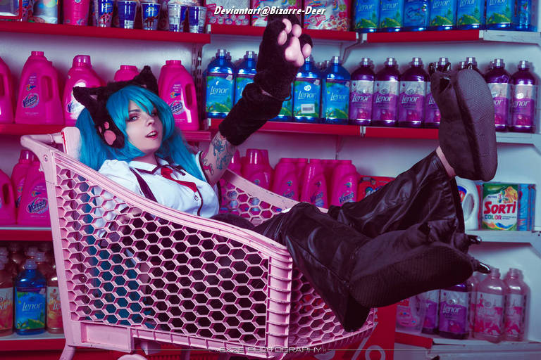Vocaloid - Hatsune Miku (Nekomimi Switch) Cosplay costume showcase portrait