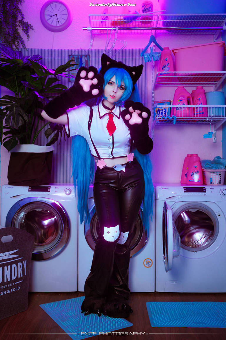Vocaloid - Hatsune Miku (Nekomimi Switch) Cosplay full length character portrait