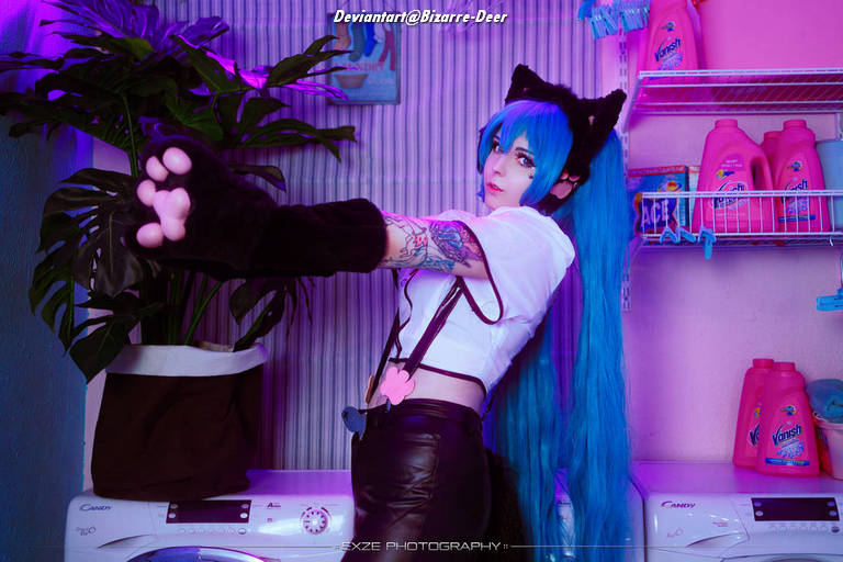 Vocaloid - Hatsune Miku (Nekomimi Switch) Cosplay full length photo