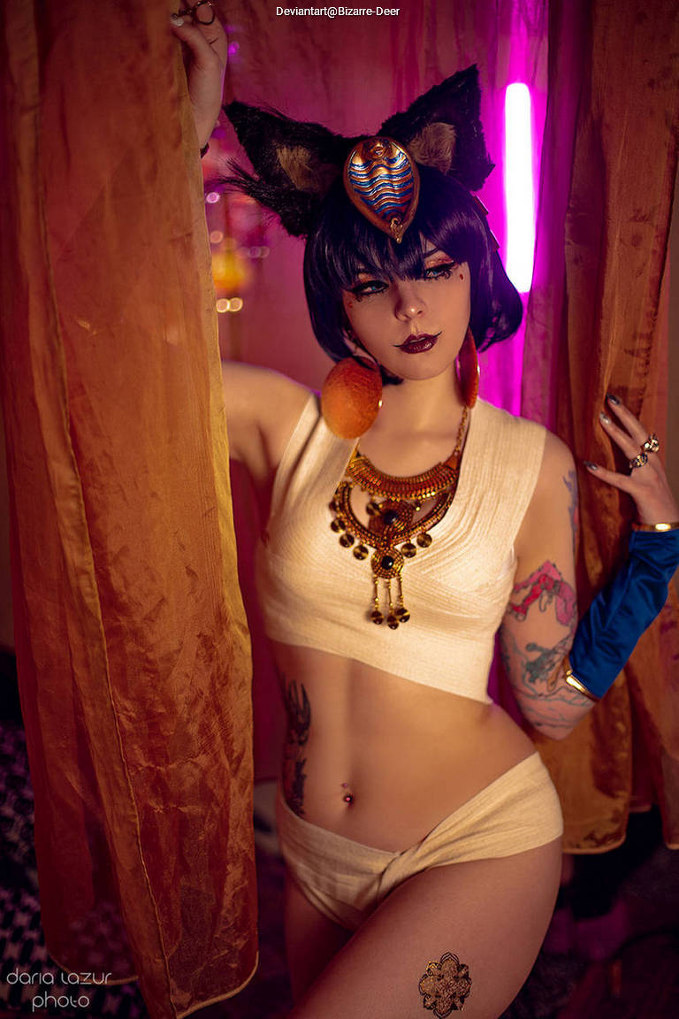 Animal Crossing - Ankha Cosplay character portrait photography