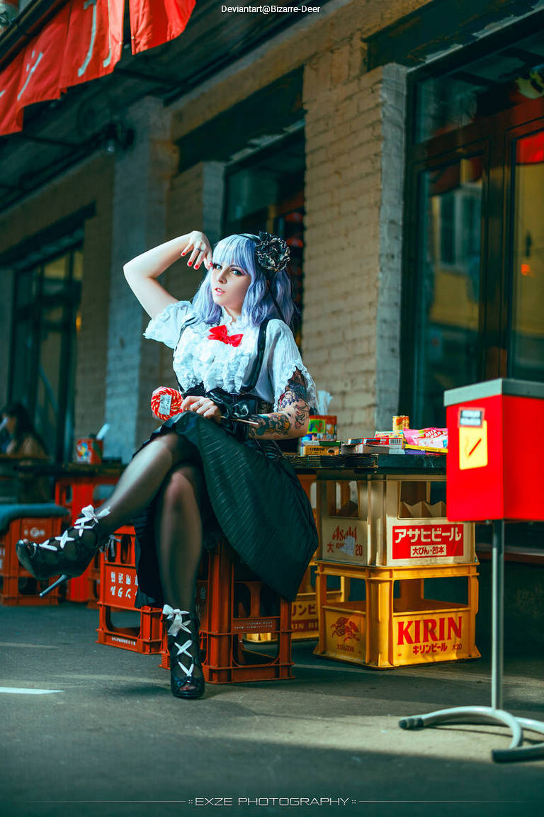 Dagashi Kashi - Hotaru Shidare (The Humanoid Typhoon) Cosplay costume showcase portrait
