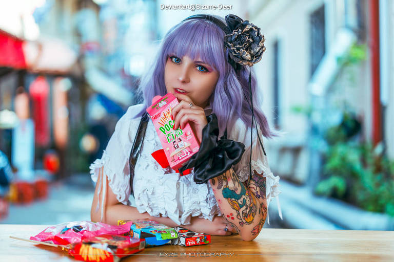 Dagashi Kashi - Hotaru Shidare (The Humanoid Typhoon) Cosplay full body portrait