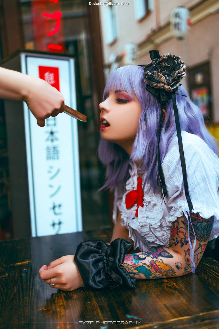 Dagashi Kashi - Hotaru Shidare (The Humanoid Typhoon) Cosplay full length photo