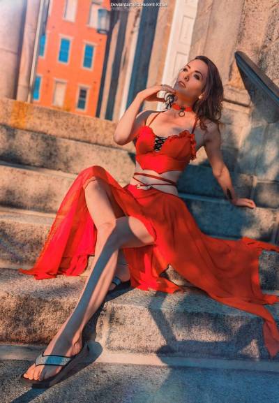 Final Fantasy 7 - Remake - Aerith Gainsborough (Red Dress) Cosplay