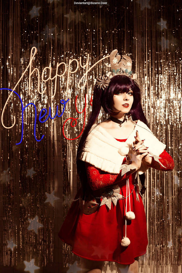 Genshin Impact - Mona (Astral Reflection) (Christmas) Cosplay character portrait photography