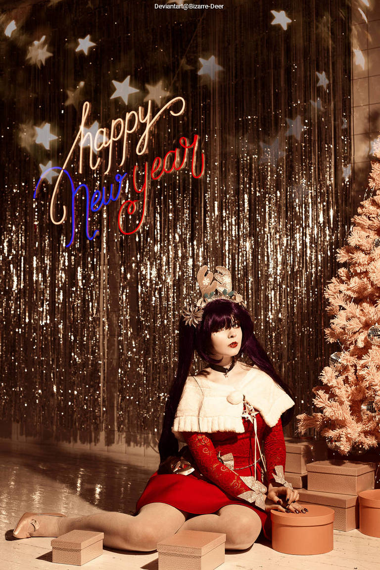 Genshin Impact - Mona (Astral Reflection) (Christmas) Cosplay full length character portrait