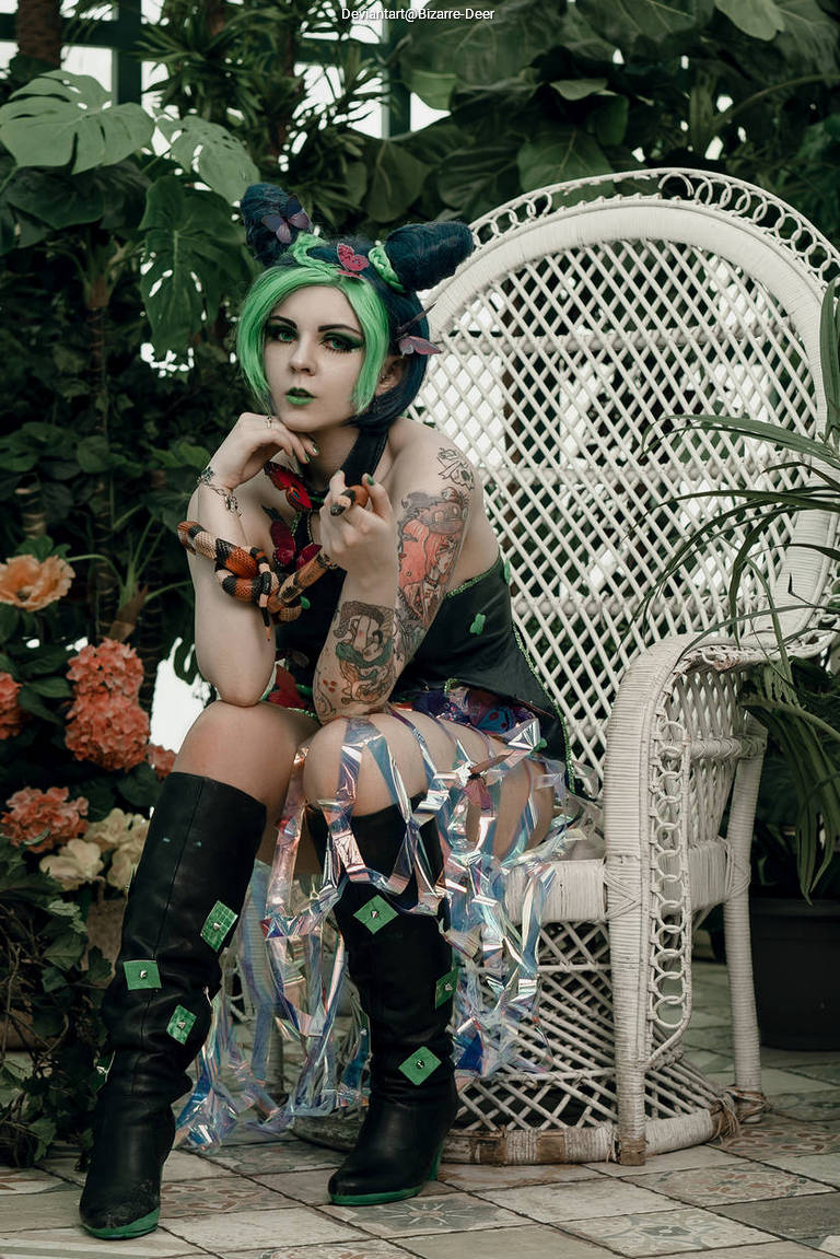 JoJos Bizarre Adventure - Jolyne Cujoh (JoJo) Cosplay full length photo