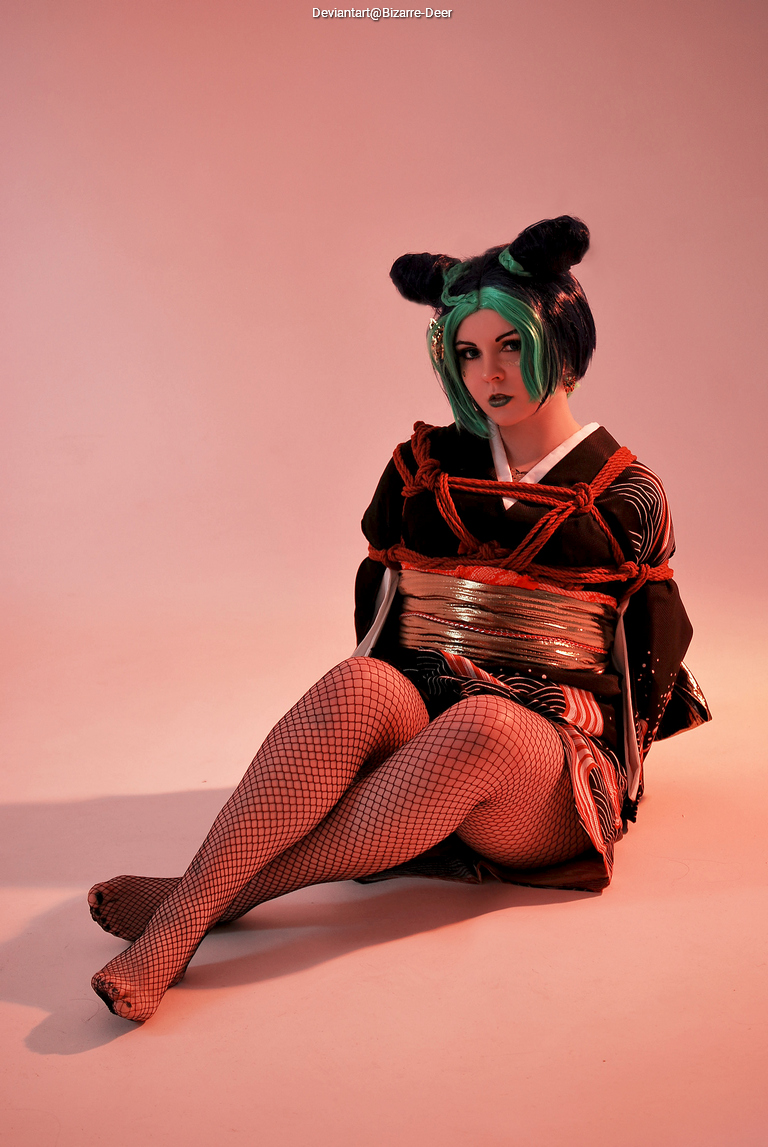 JoJos Bizarre Adventure - Jolyne Cujoh (JoJo) (Shibari) Cosplay full length photo