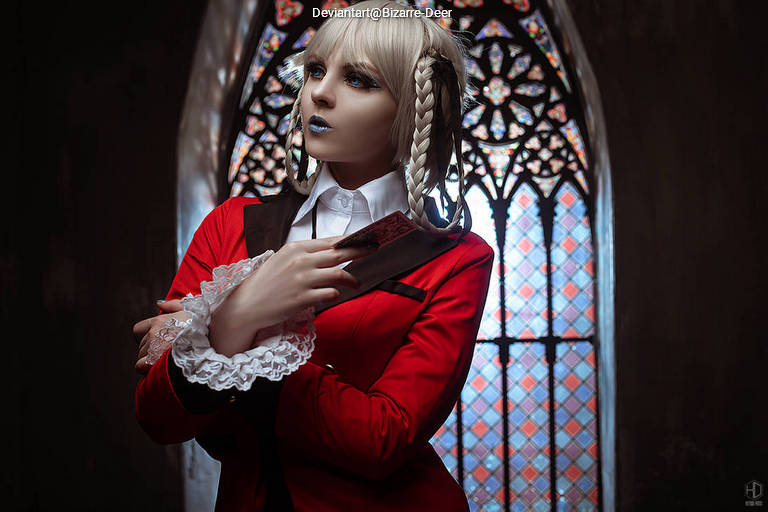 Kakegurui - Compulsive Gambler - Kirari Momobami Cosplay full body character photo