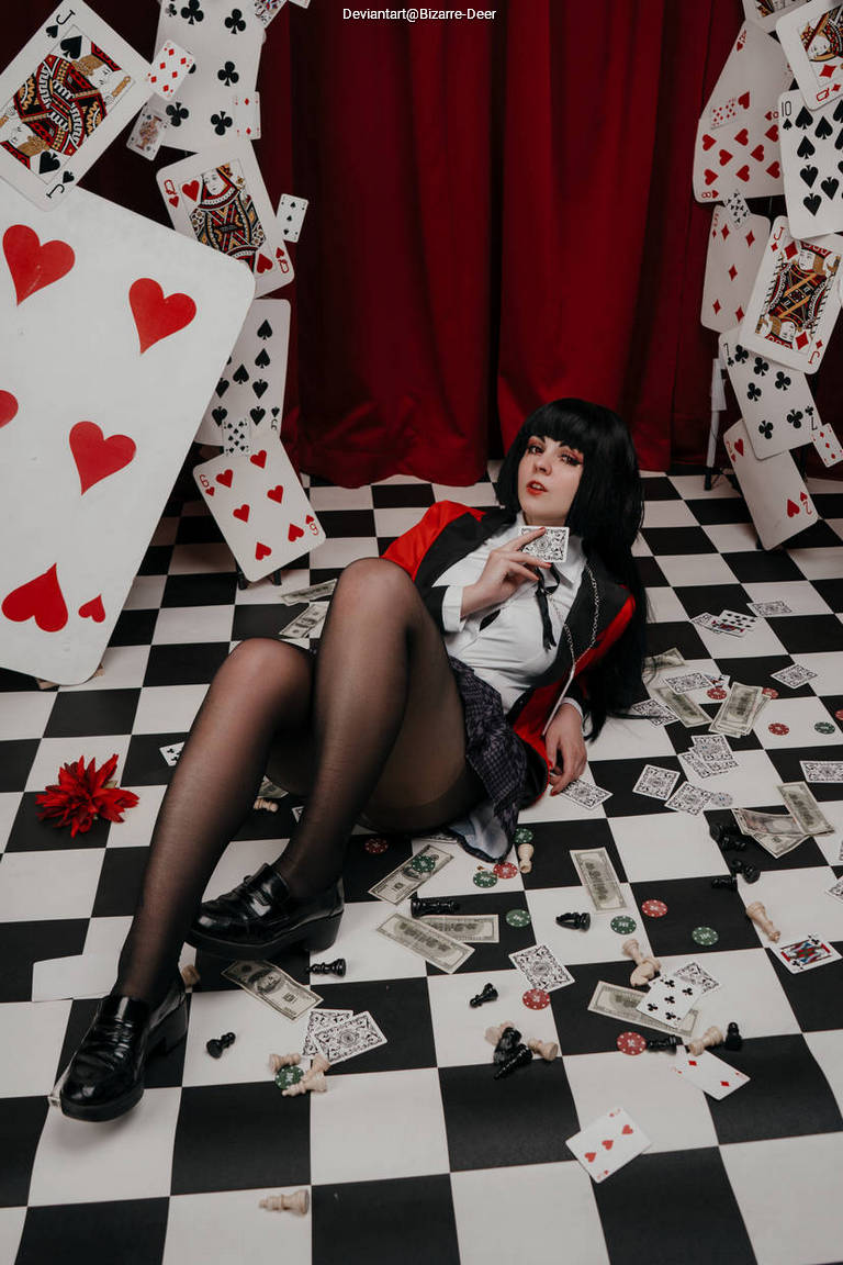 Kakegurui - Compulsive Gambler - Yumeko Jabami Cosplay - body photo