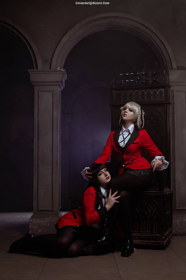 Kakegurui - Compulsive Gambler - Yumeko Jabami &amp; Kirari Momobami Cosplay - costume show