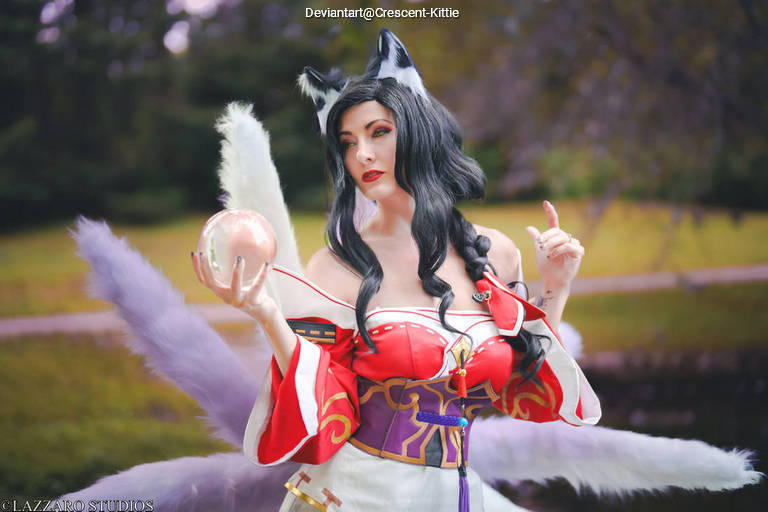 League of Legends - Ahri (The Nine-Tailed Fox) Cosplay full body portrait