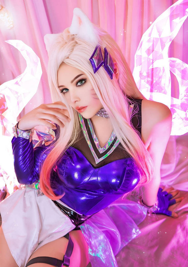 League of Legends - Ahri (The Nine-Tailed Fox) (KDA All Out) Cosplay character costume portrait