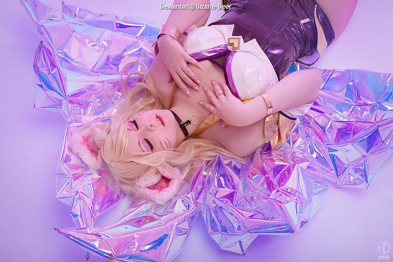 League of Legends - Ahri (The Nine-Tailed Fox) (KDA) Cosplay full body portrait