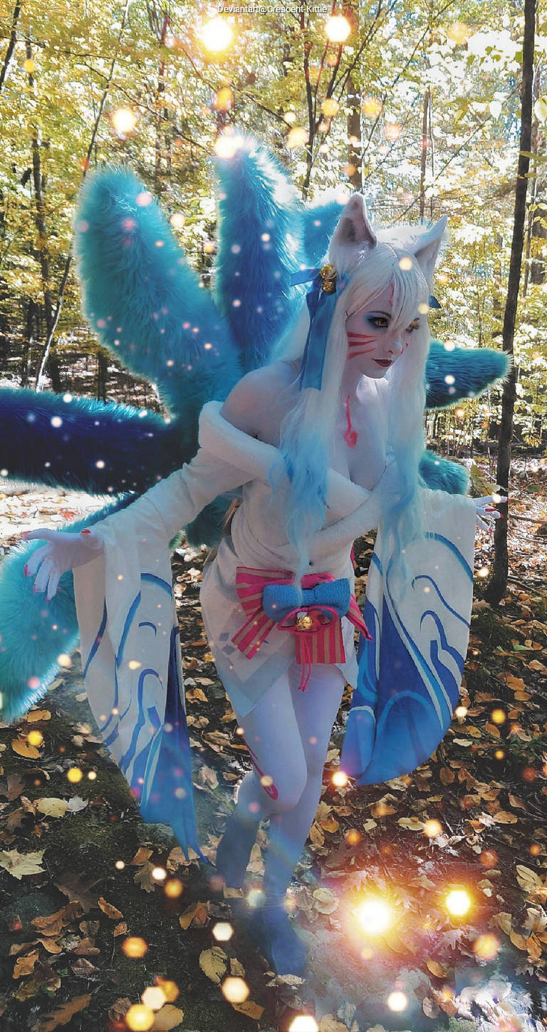 League of Legends - Ahri (The Nine-Tailed Fox) (Spirit Blossom) Cosplay - nuanced study