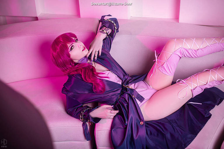 League of Legends - Evelynn (Agonys Embrace) (KDA) Cosplay character costume portrait