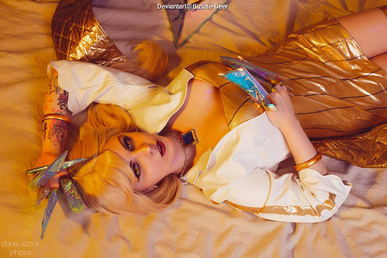 League of Legends - Evelynn (Agonys Embrace) (KDA) Cosplay character recreation portrait