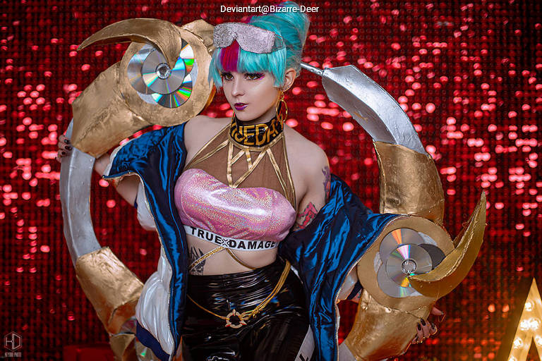 League of Legends - Qiyana (Empress of the Elements) (True Damage) Cosplay character recreation portrait