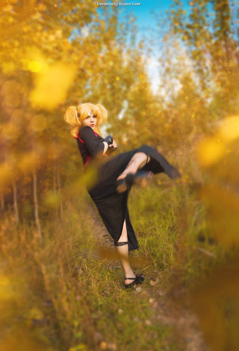 Naruto - Temari Nara Cosplay character costume portrait