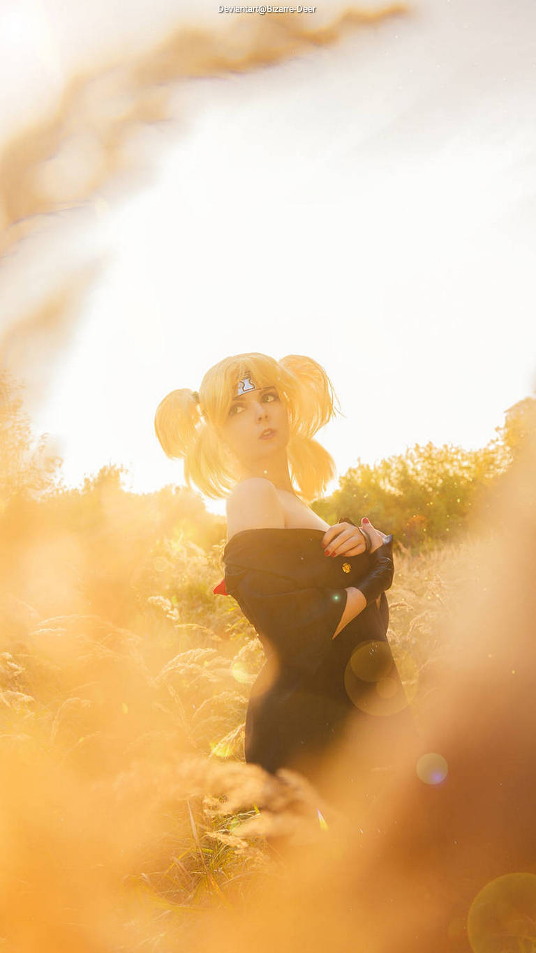 Naruto - Temari Nara Cosplay full length photo