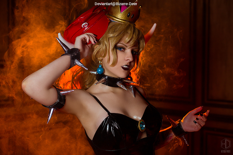 New Super Mario Bros. U Deluxe - Bowsette Cosplay character portrait photography