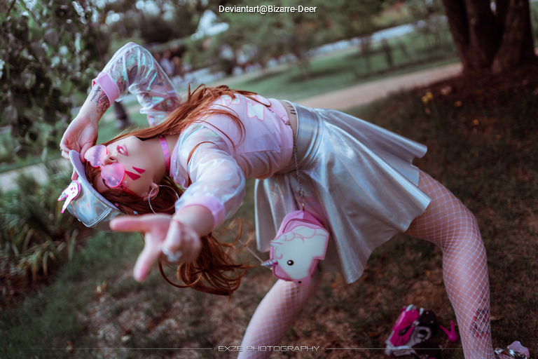 Overwatch - D.VA (Hana Song) Cosplay full body character photo