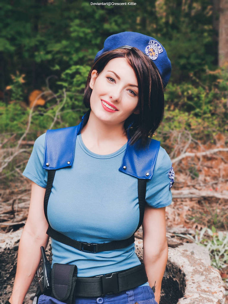 Resident Evil - Jill Valentine Cosplay full length photo