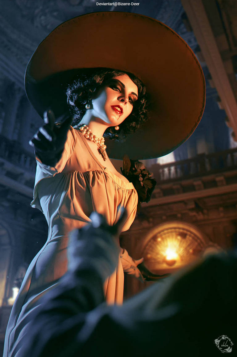 Resident Evil Village - Alcina Dimitrescu Cosplay character portrait photography
