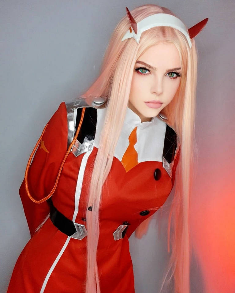 DARLING in the FRANXX - Zero Two (Partner Killer) (Plugsuit) Cosplay full length photo