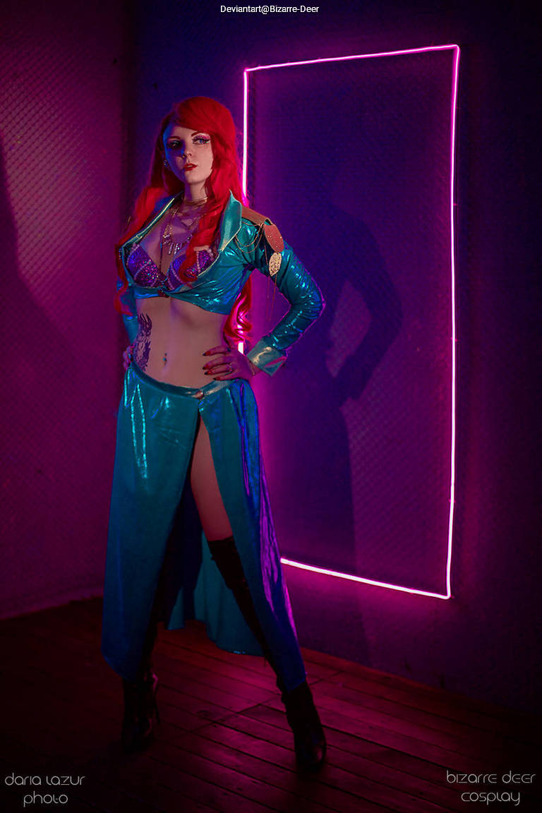 The Little Mermaid - Ariel Cosplay character costume portrait
