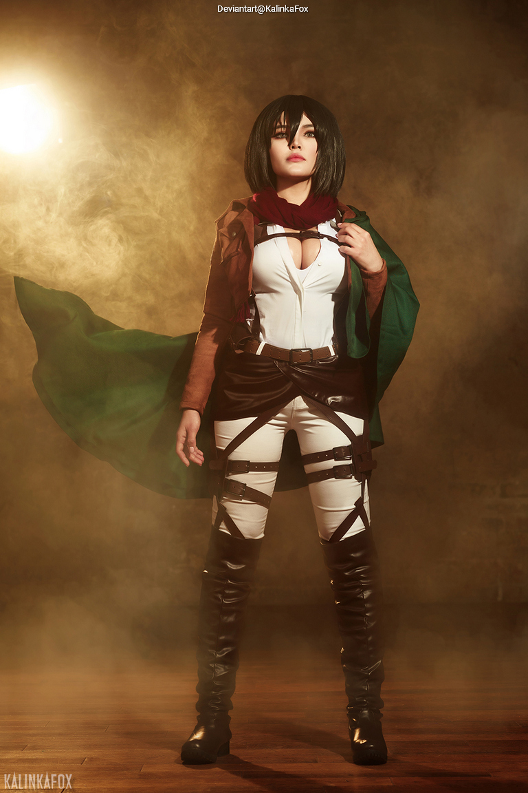 Attack on Titan - Mikasa Ackermann Cosplay full body portrait