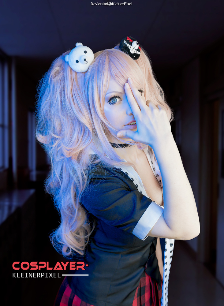 Danganronpa - Junko Enoshima Cosplay full body character photo