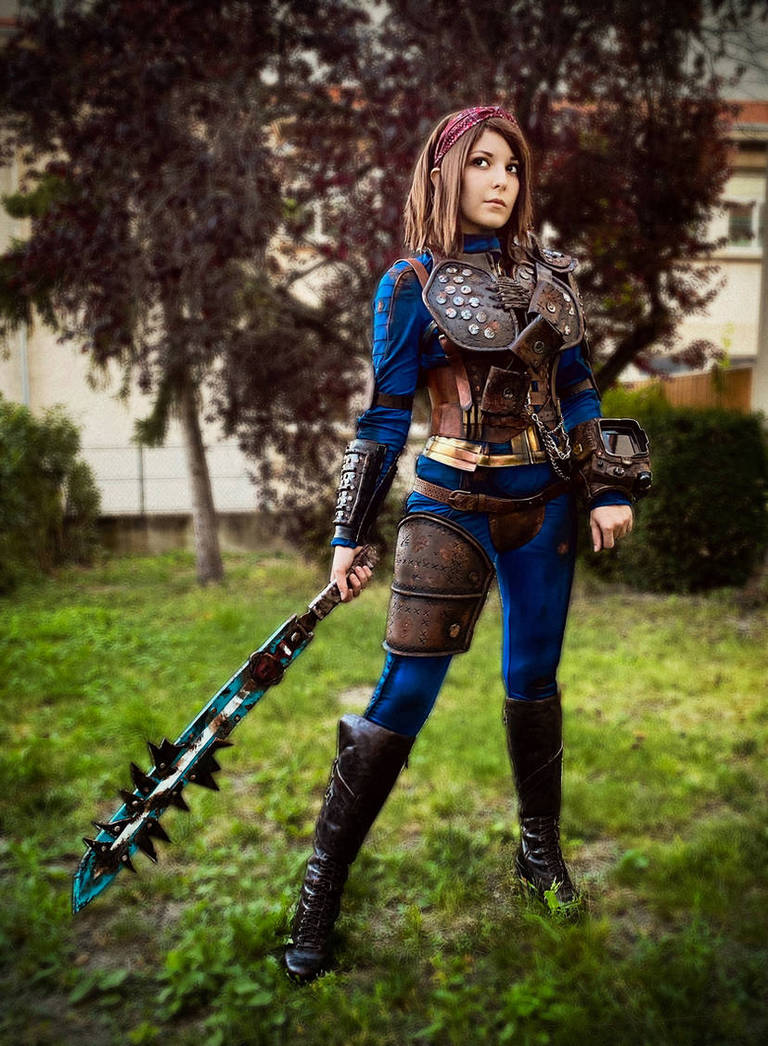 Fallout 76 - Sole Survivor Cosplay character costume portrait