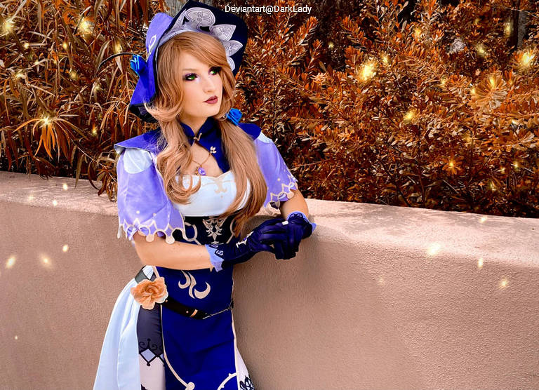 Genshin Impact - Lisa Minci (Purple Rose) Cosplay character portrait photography