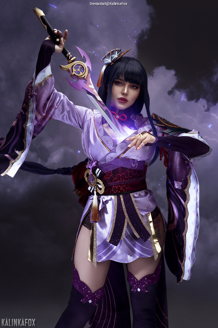 Genshin Impact - Raiden Shogun (Narukamis Law) Cosplay full body character photo